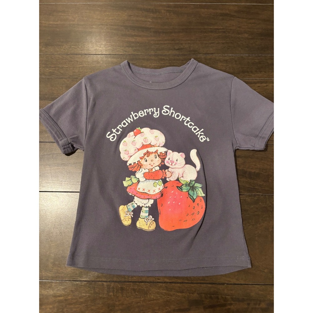 Strawberry Shortcake Graphic Tee Kids Small Gray Short Sleeve T-Shirt 2024
